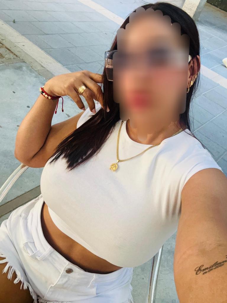673094896: Chica busca chico en Ceuta