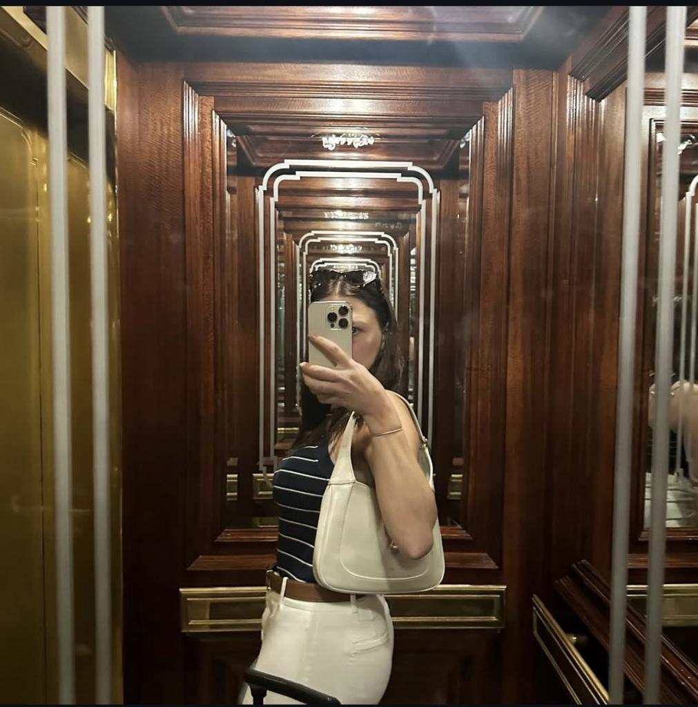 Chica busca chico en Sevilla: 