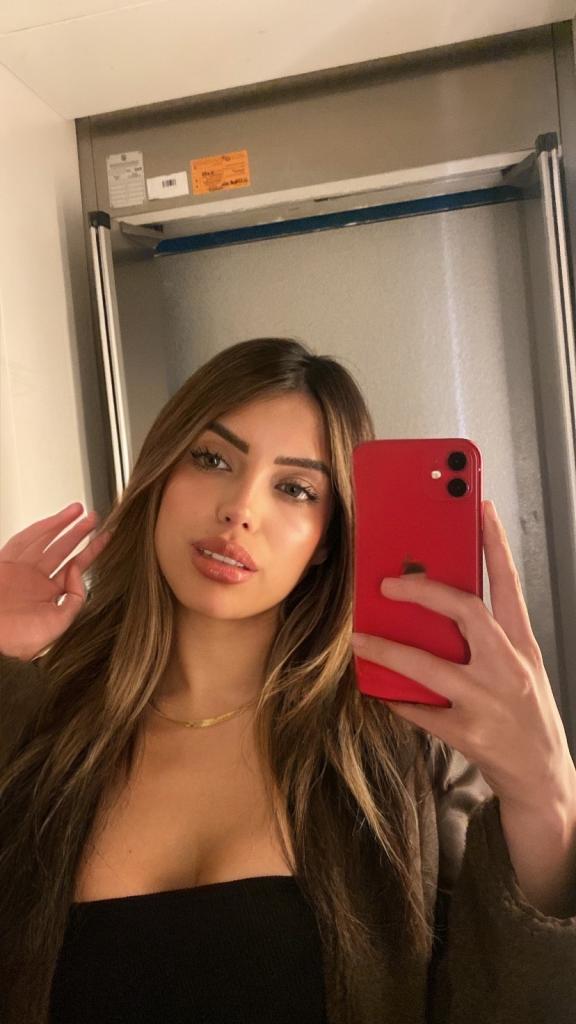 Chica busca chico en Mallorca: 