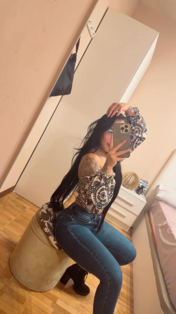 Chica busca chico en León: 