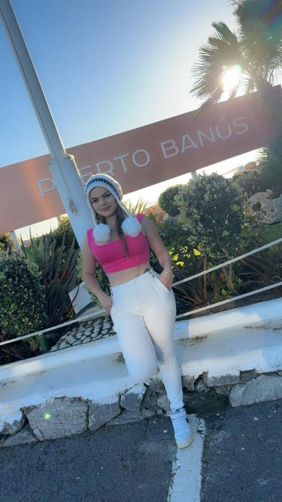 674958711: Chica busca chico en Las Palmas