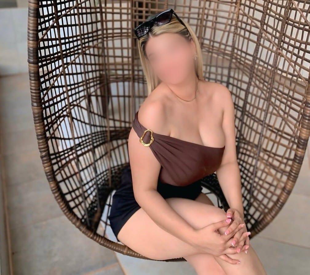 613873446: Chica busca chico en Asturias