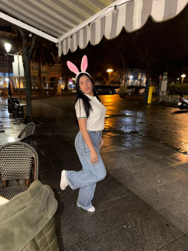 Chica busca chico en Murcia: 