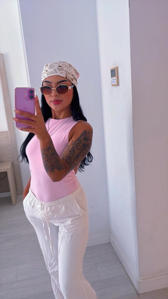 Chica busca chico en Cádiz: 