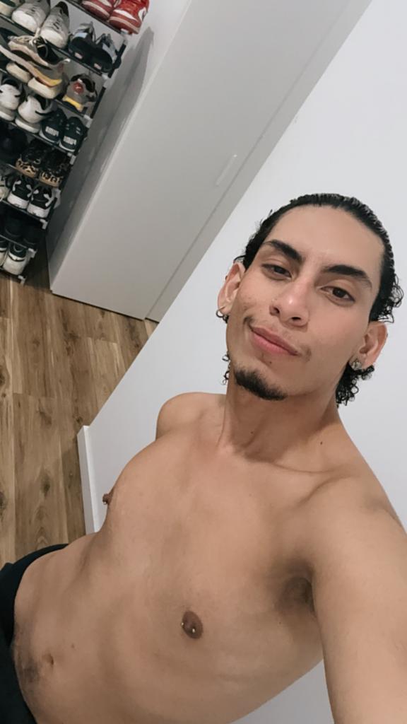 Chico busca chica en Mallorca: 