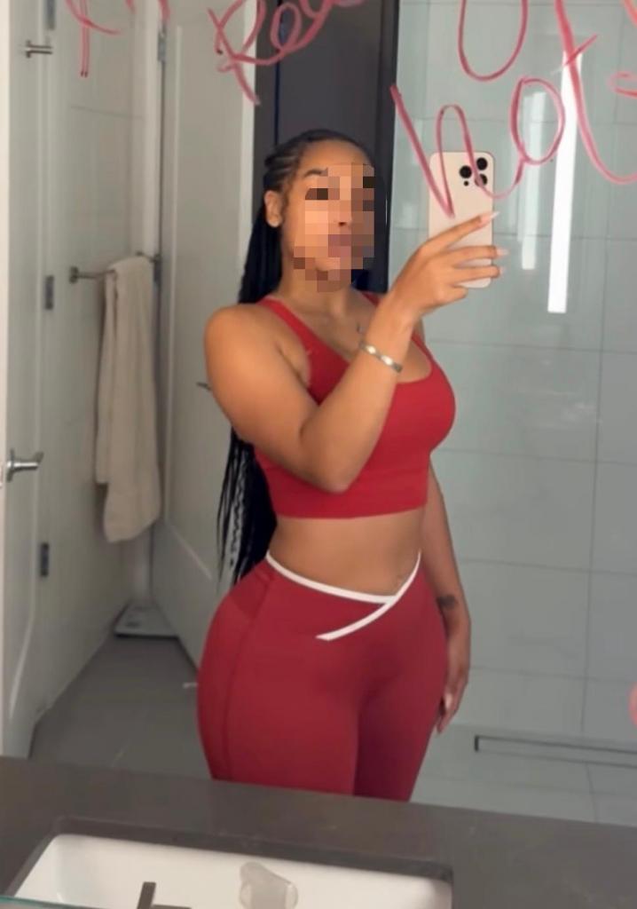 Chica busca chico en Cádiz: 