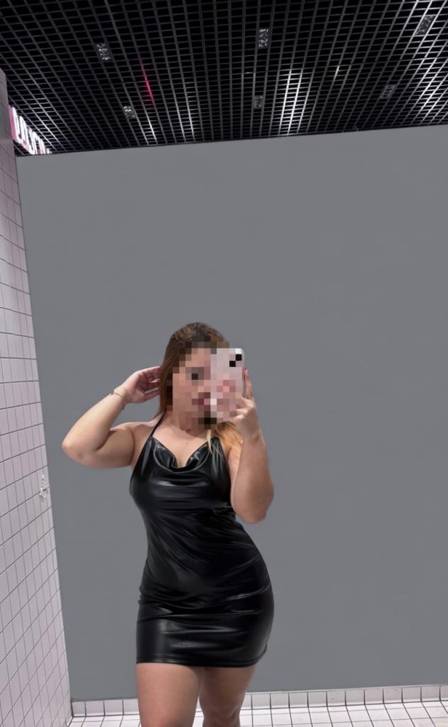 670724842: Chica busca chico en Valencia