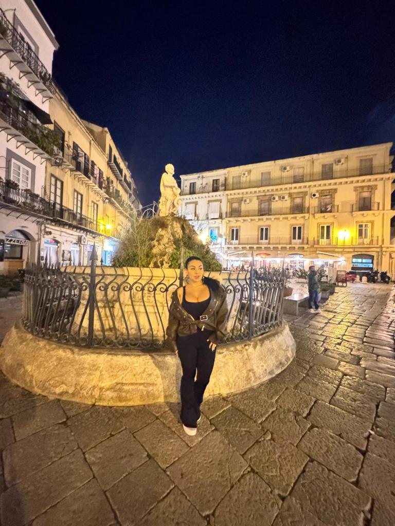 Chica busca chico en Las Palmas: 