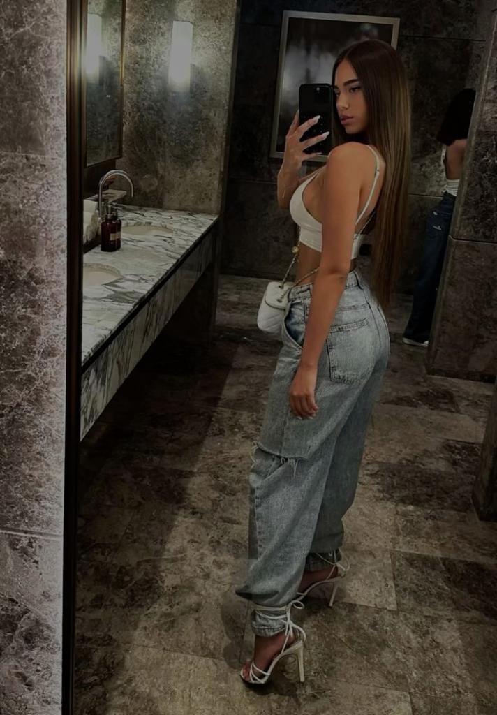 Chica busca chico en Mallorca: Chica busca chico