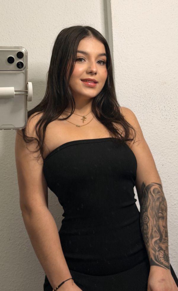 Chica busca chico en Cádiz: 