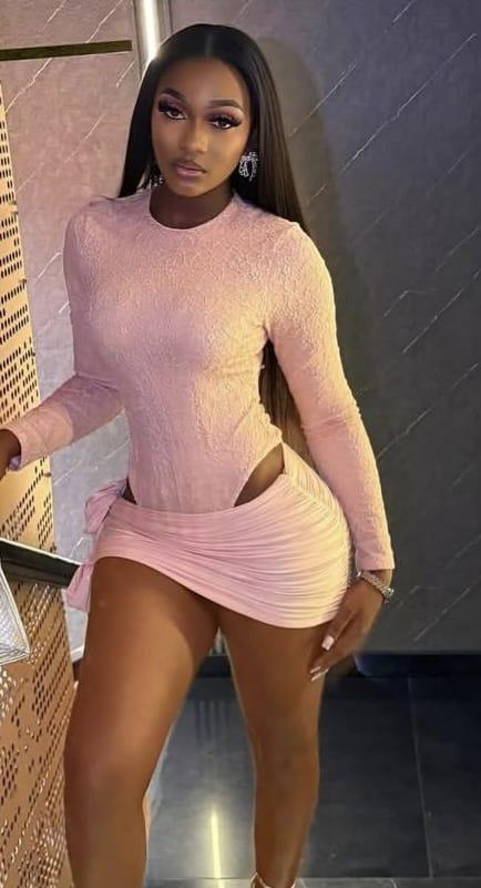 Chica busca chico en Tenerife: 