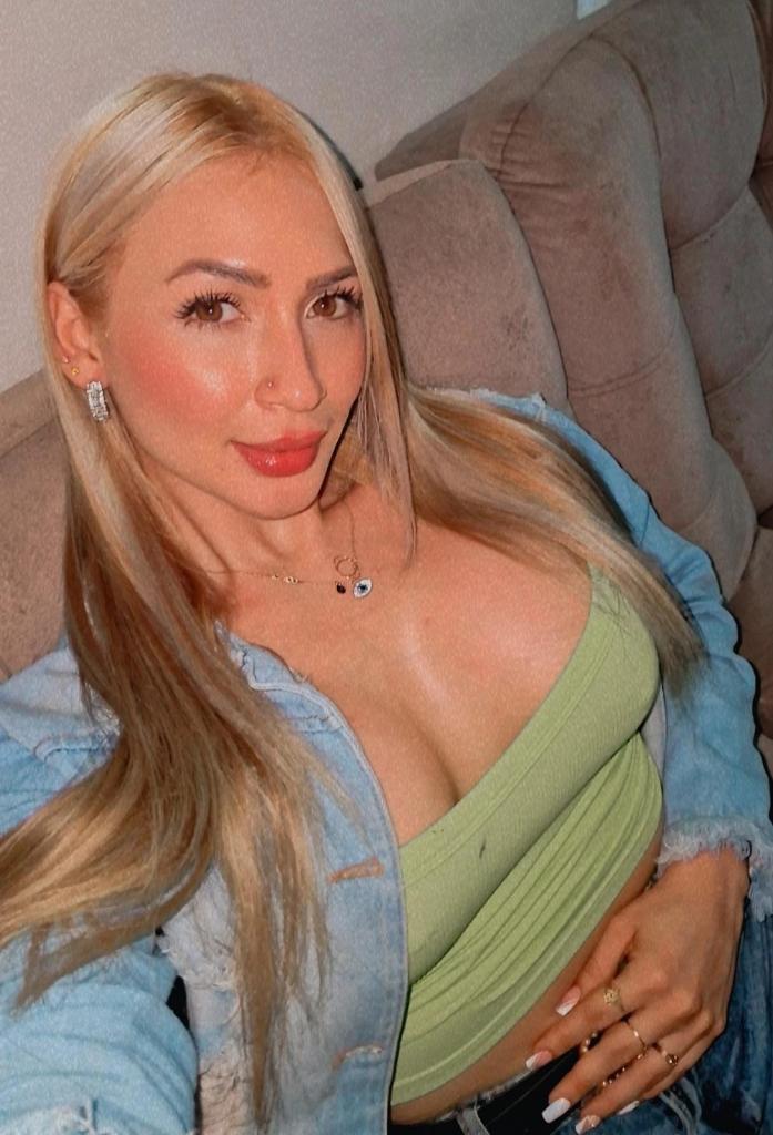 666419468: Chica busca chico en Mallorca