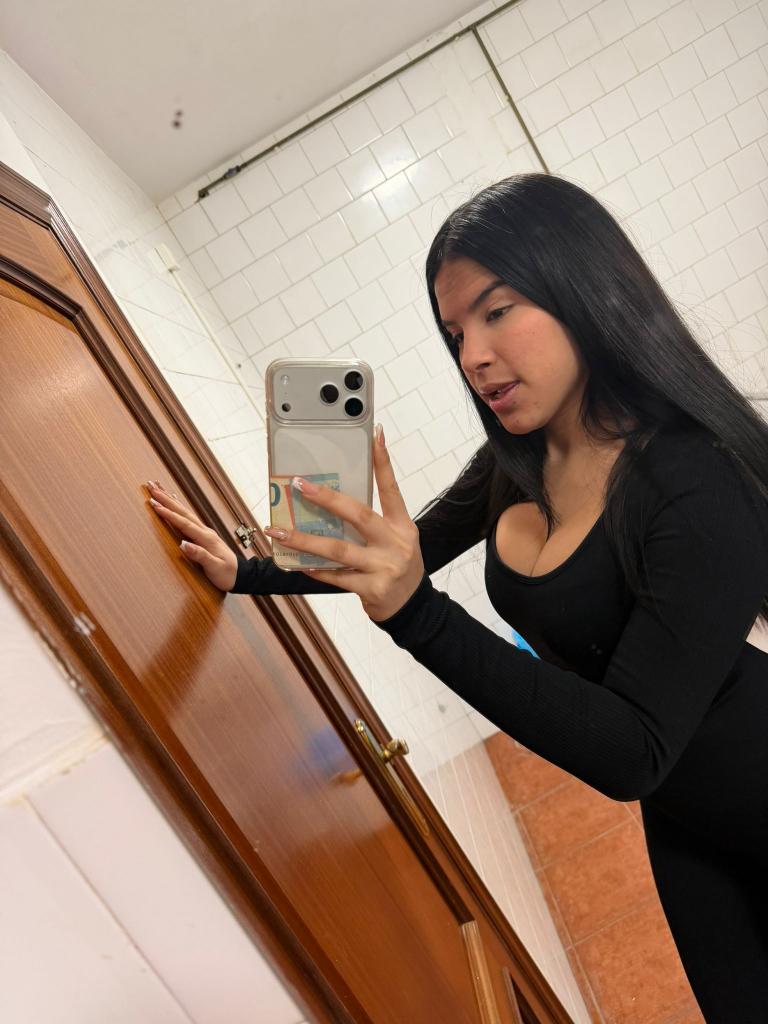 Chica busca chico en Murcia: 