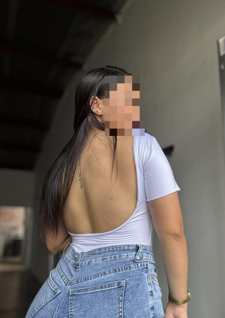 624885893: Chica busca chico en Lugo