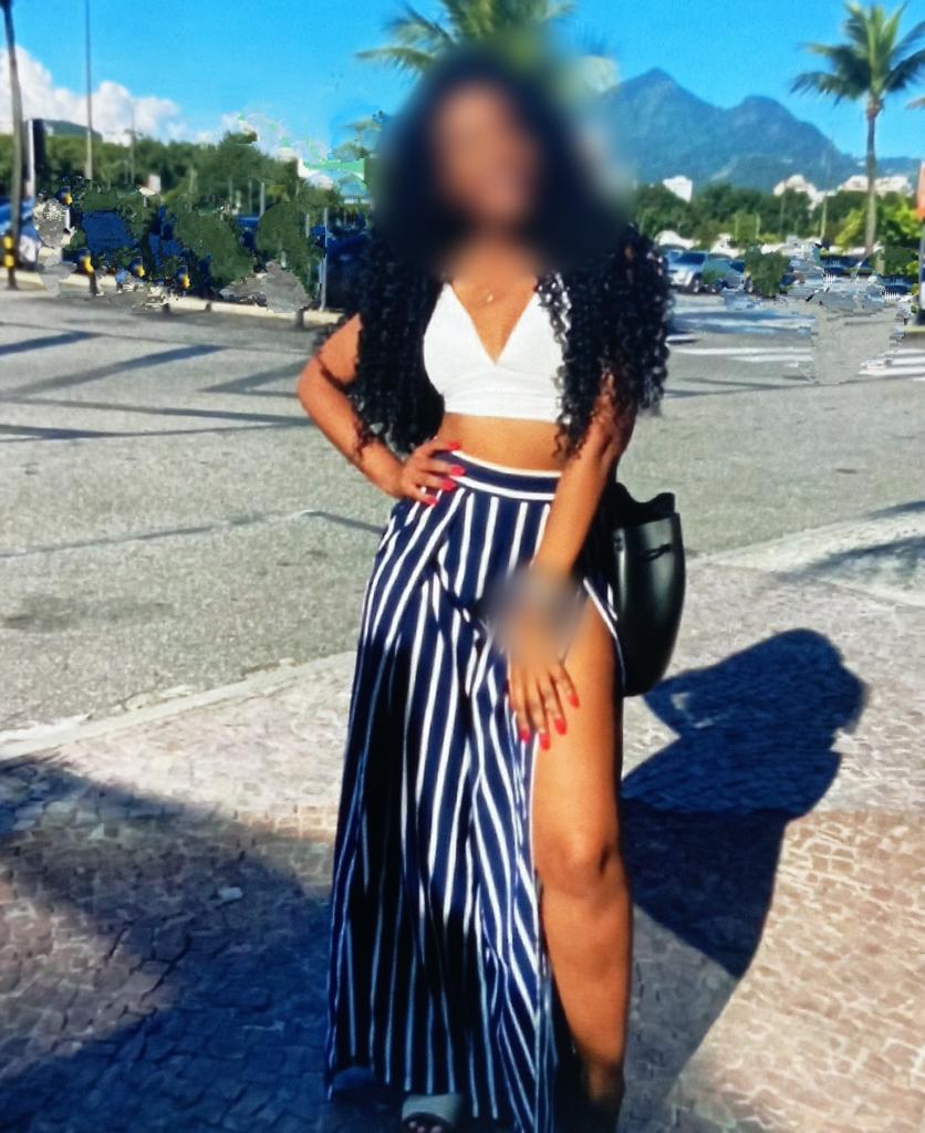 Chica busca chico en Tenerife: 