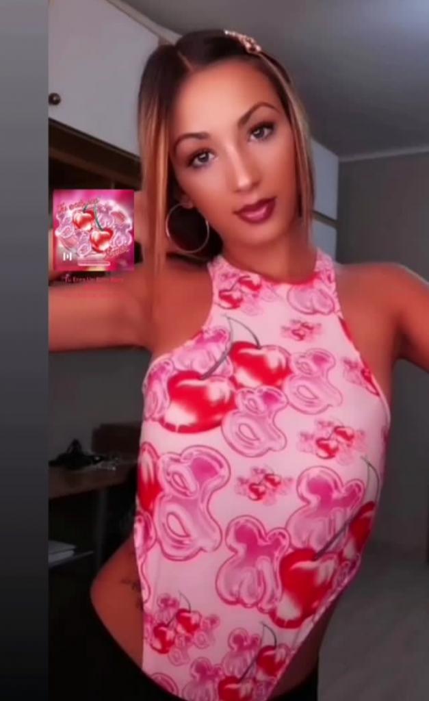 Chica busca chico en Almería: 