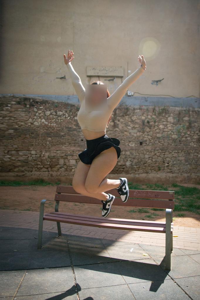 691586960: Chica busca chico en Valencia