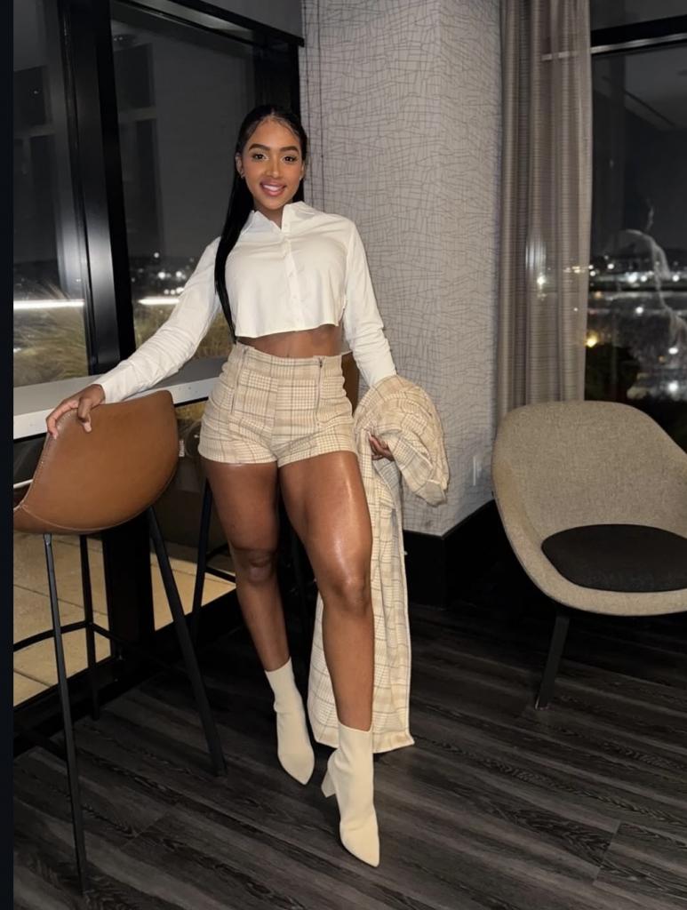 612448556: Chica busca chico en Málaga