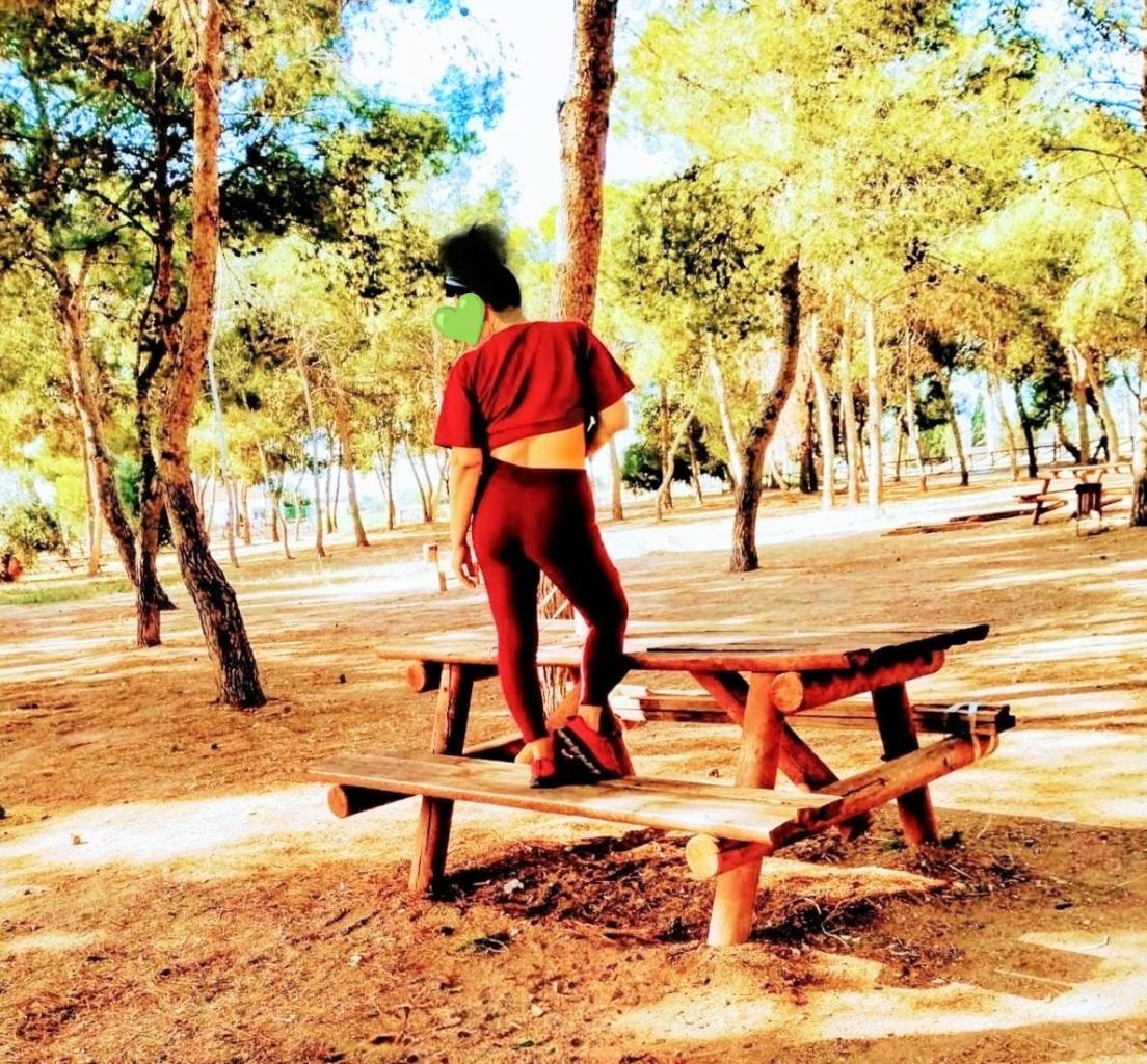 Chica busca chico en Almería: 