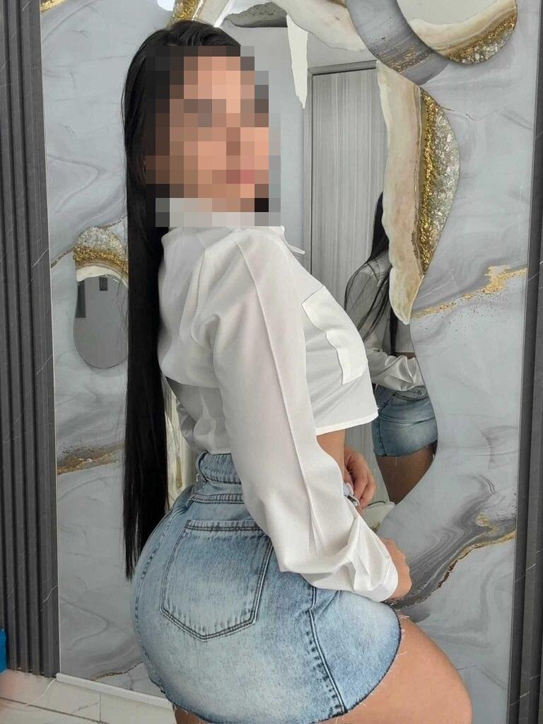 643356151: Chica busca chico en Cantabria