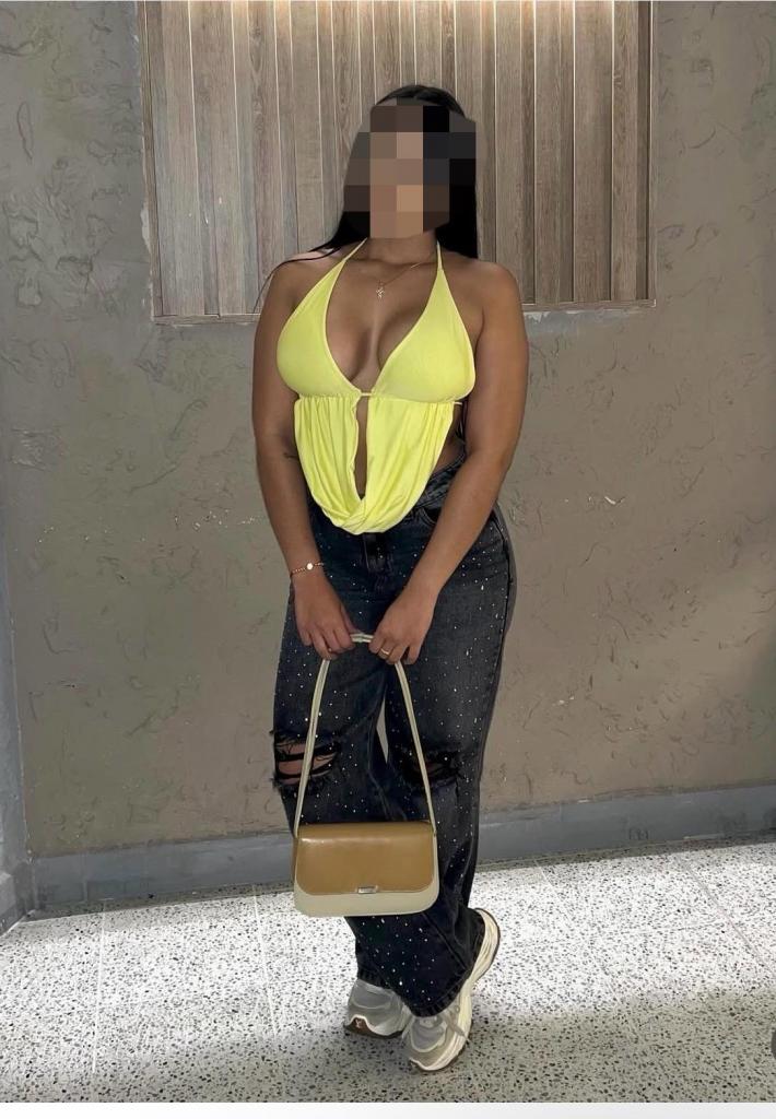 673094896: Chica busca chico en Ceuta