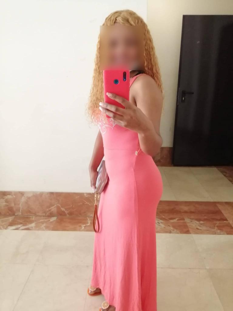 Chica busca chico en Lérida: Chica busca chico