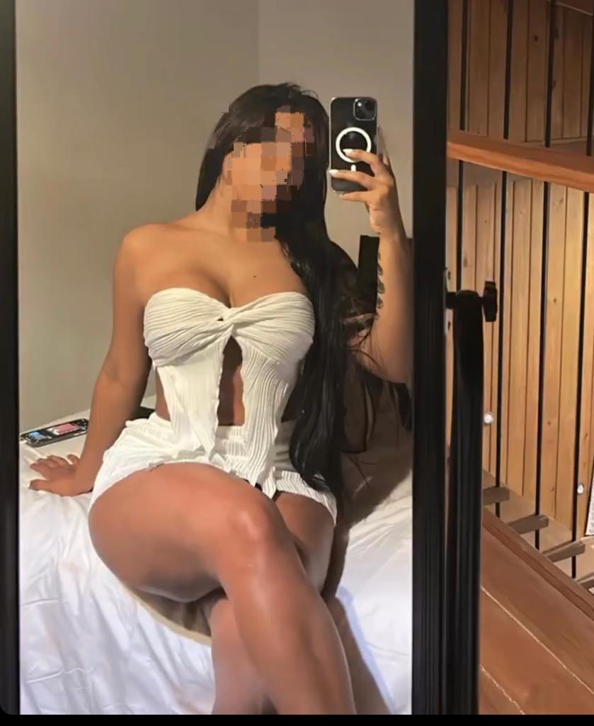 Chica busca chico en Cádiz: 