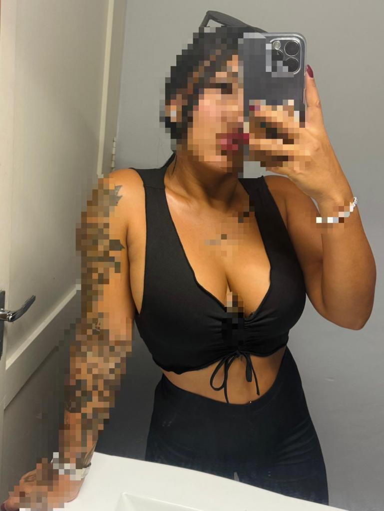 Chica busca chico en Tenerife: 