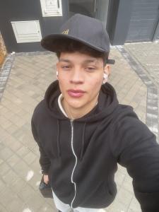 602693089: Chico busca chica en Madrid