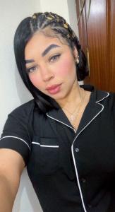 610545442: Chica busca chico en Sevilla