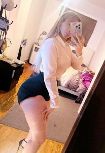 666419468: Chica busca chico en Mallorca