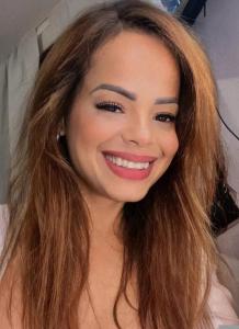 618384977: Chica busca chico en Madrid