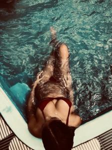 625976398: Chica busca chico en Gerona