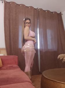 604134998: Chica busca chico en Barcelona