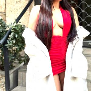 614845975: Chica busca chico en Madrid