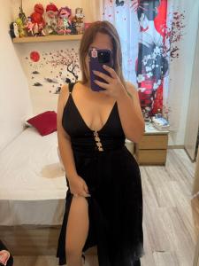 604196380: Chica busca chico en Barcelona
