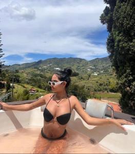 643211245: Chica busca chico en Albacete