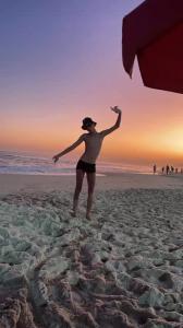 677499579: Chico busca chica en La Coruña