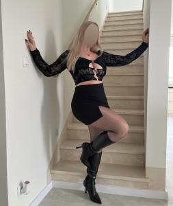 632582664: Chica busca chico en Madrid