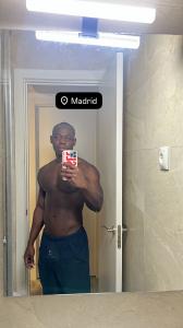 651585906: Chico busca chica en Madrid