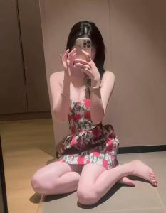 663942771: Chica busca chico en Huelva