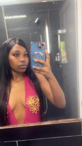 637977154: Chica busca chico en Valencia