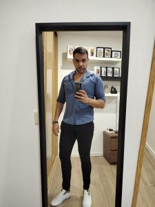 674574573: Chico busca chica en Murcia