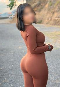 642710475: Chica busca chico en Madrid