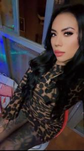 673132195: Chica busca chico en Madrid