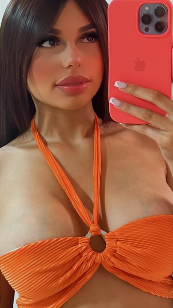 Chica busca chico en La Coruña: 