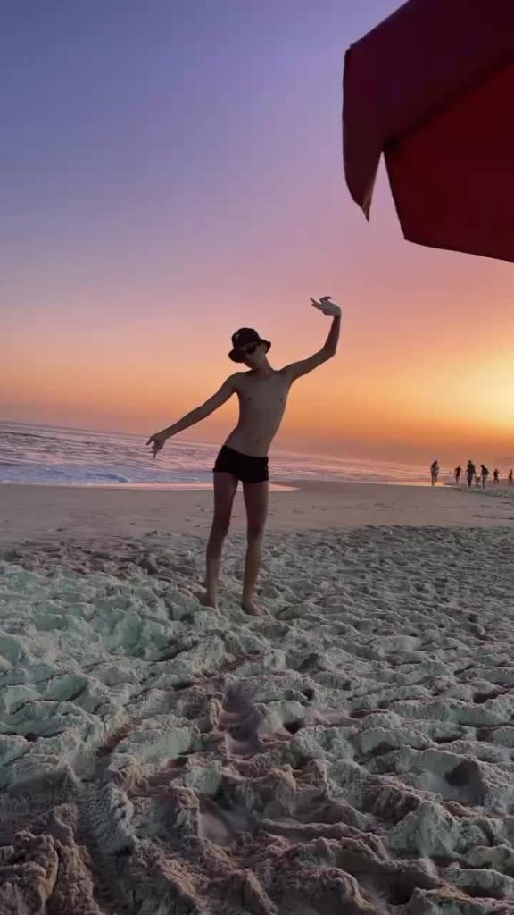 677499579: Chico busca chica en La Coruña