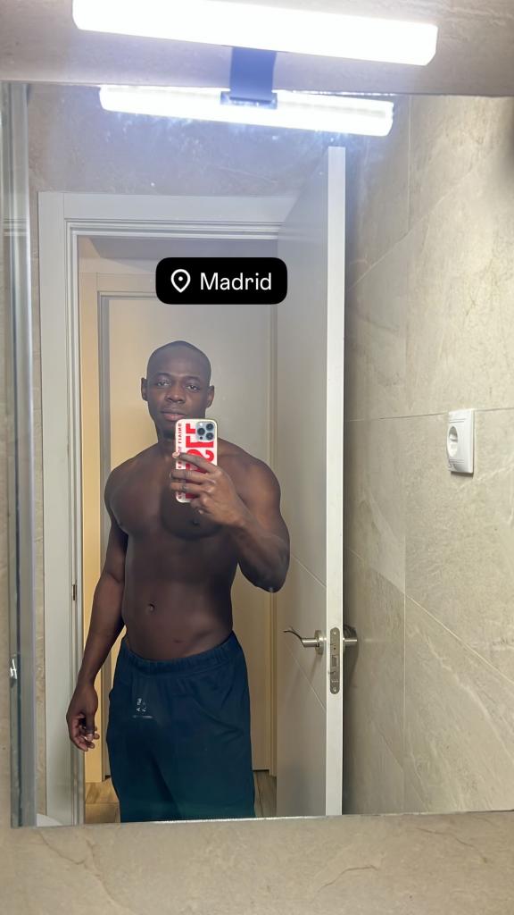 Chico busca chica en Madrid: 