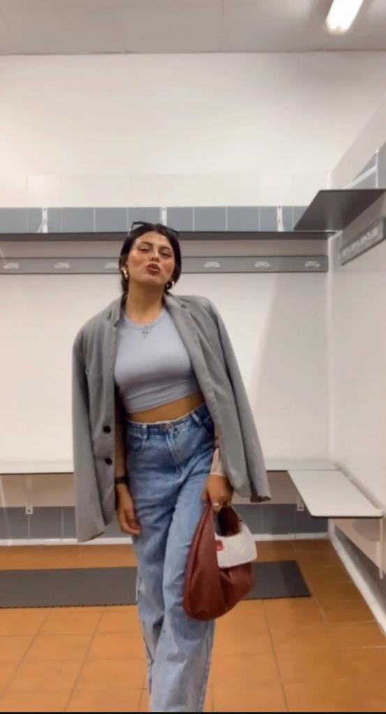 Chica busca chico en La Coruña: 