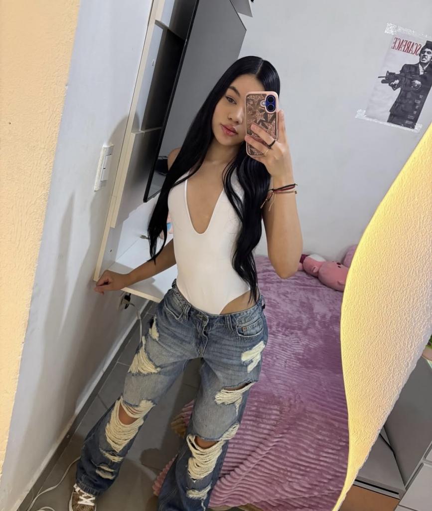 Chica busca chico en Huelva: 